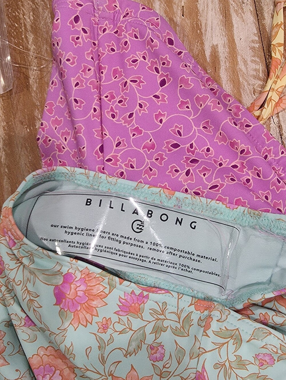 NWT Billabong Folk Story Andrew High Leg Cutout Cheeky One Piece Swimsuit S - Picture 4 of 6